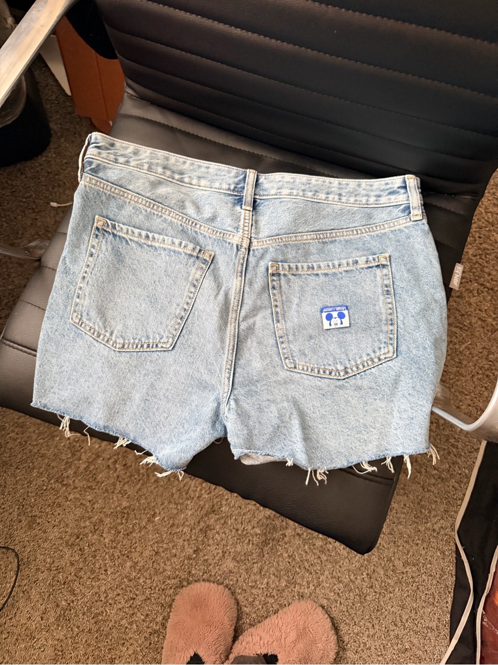 NWT Old Navy x Disney Minnie Mouse
OG Straight High-Rise Denim
Shorts NWT - Picture 4 of 6